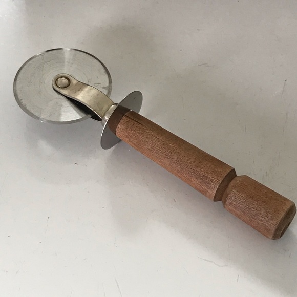 Bonny USA Pizza Cutter - Picture 1 of 3